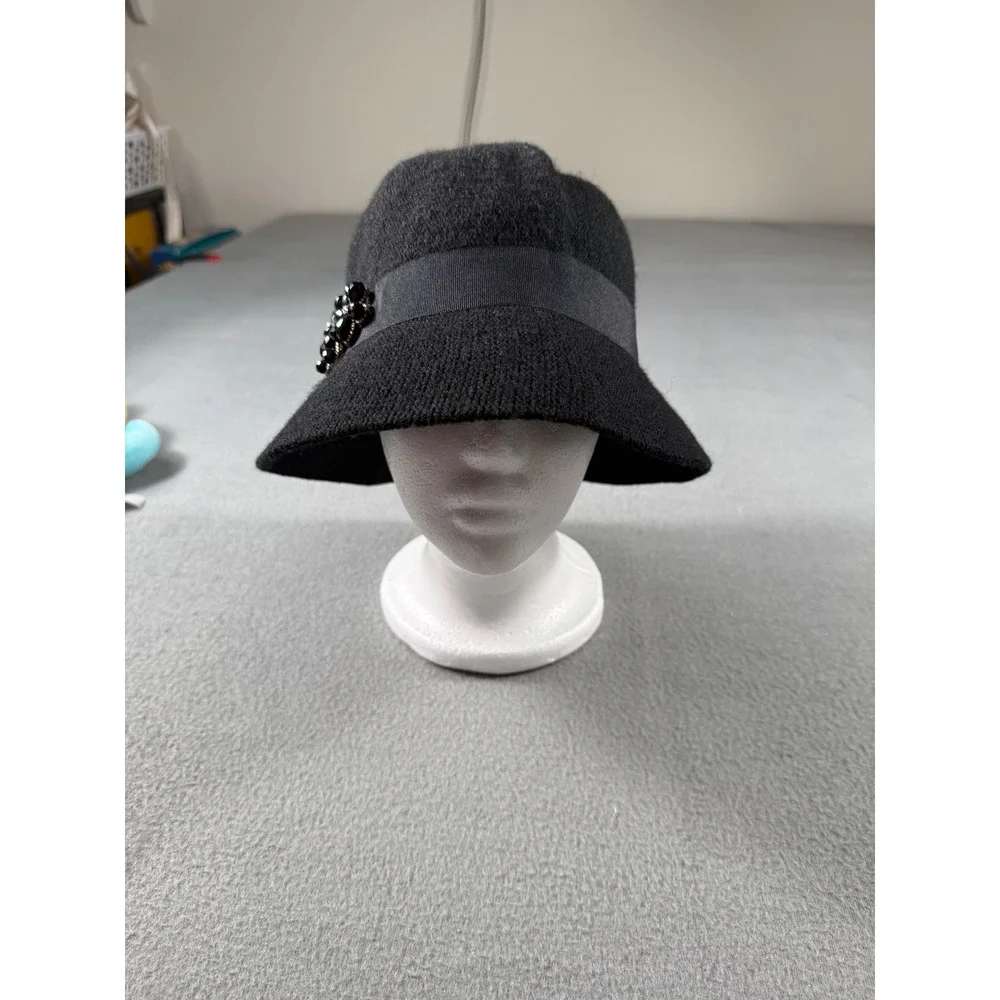 Black Wool Blend Cloche Bucket Hat Rhinestone Floral Accent One Size‎ Vintage